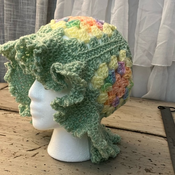 Pretty in Patels. Handmade crocheted granny square bucket hats. - Picture 1 of 5